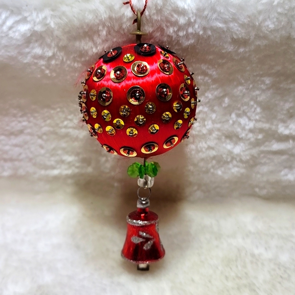 Vintage 60's Push Pin Christmas Ornament